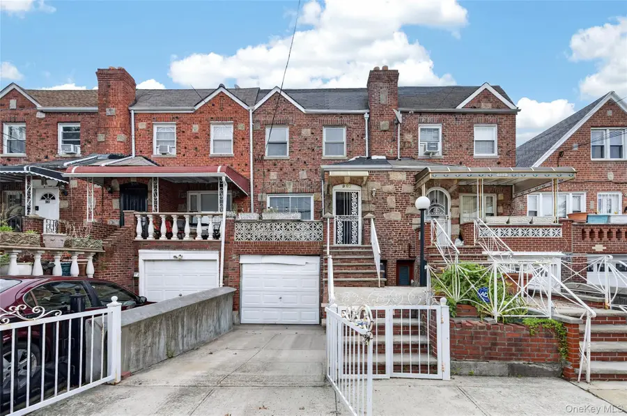907 E 46th Street, Brooklyn, NY 11203 - #2