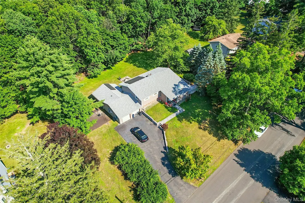 26 Terri Lee Lane, Spring Valley, NY 10977 - #1