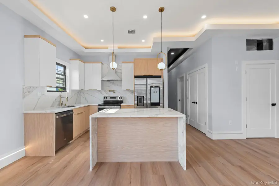 19907 100th Avenue, Hollis, NY 11423 - #2