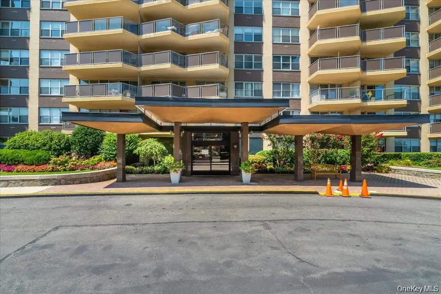 17-85 215 Street #12M, Bayside, NY 11360 - #3
