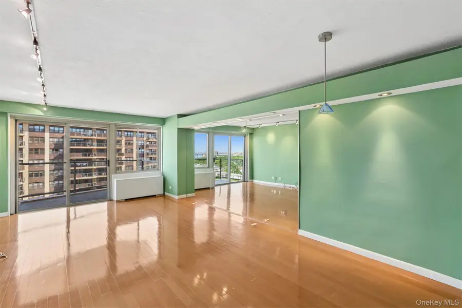 18-15 215th Street #15L, Bayside, NY 11360 - #2