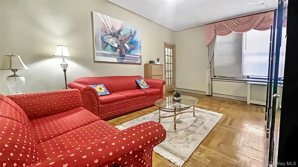37-20 81st #5G, Jackson Heights, NY 11372 - #1