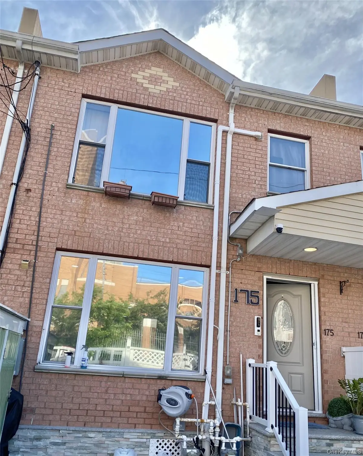 175 beach 29 Street, Far Rockaway, NY 11691 - #1