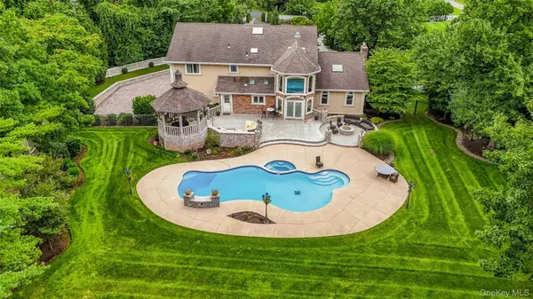 10 Deforest Court, West Nyack, NY 10994