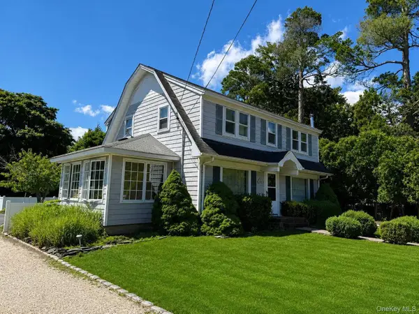 249 Sunset Avenue, Westhampton Beach, NY 11978