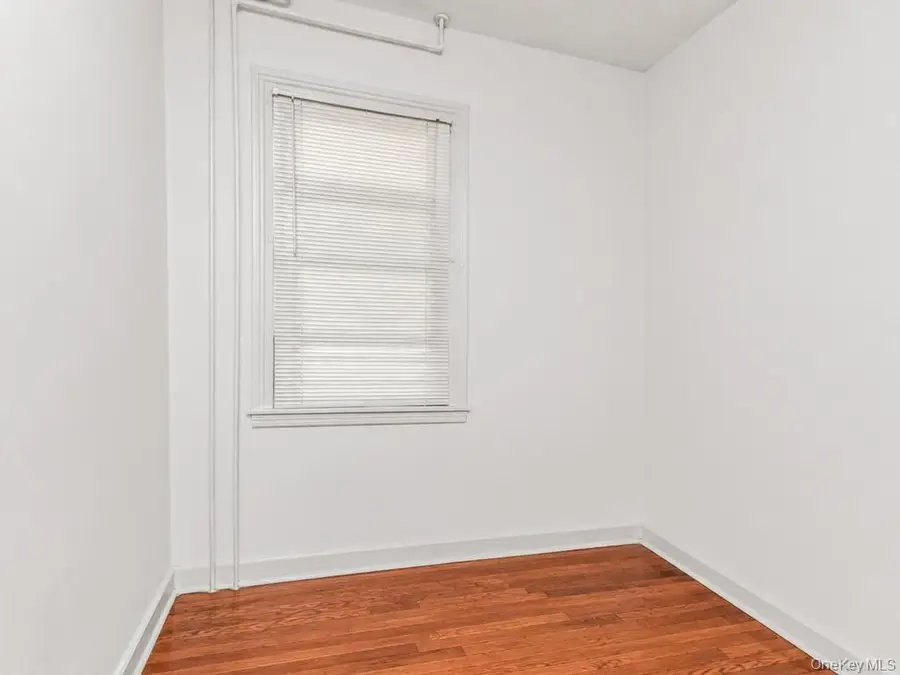 22-24 S Eckar, Irvington, NY 10533 - #3