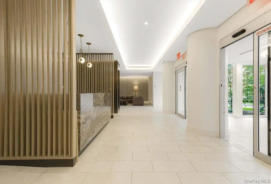 70-25 Yellowstone Boulevard #7X, Forest Hills, NY 11375 - #2