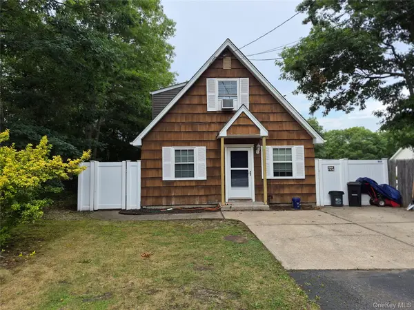 1128 N Ocean Avenue, Medford, NY 11763