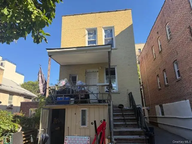 646 E 230th Street, Bronx, NY 10466 - #2