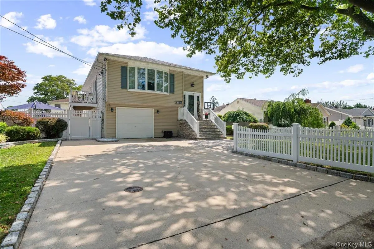 330 Granada Parkway, Lindenhurst, NY 11757 - #1
