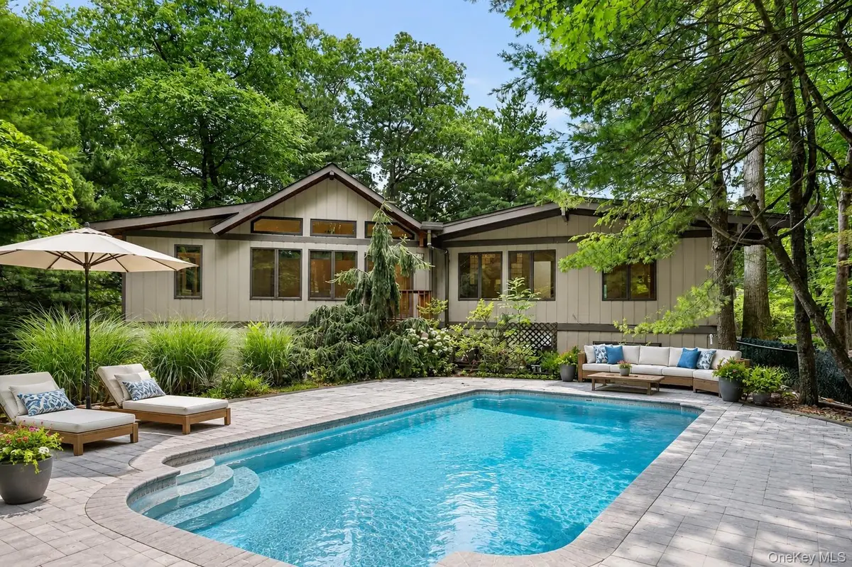 2 Catalina Court, Suffern, NY 10901 - #1