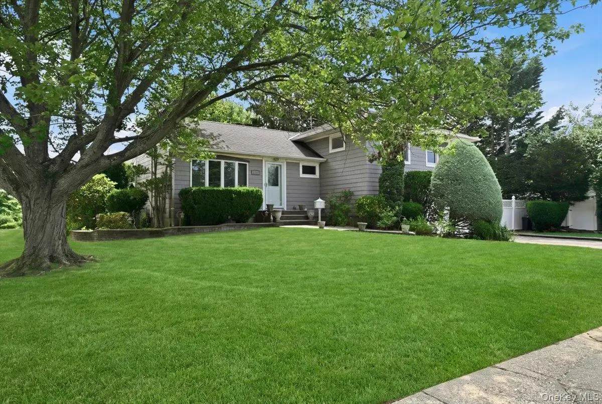 1279 Paul Street, Seaford, NY 11783 - #1