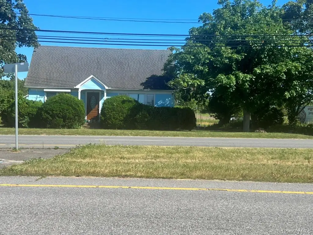 26170 County Road 48, Cutchogue, NY 11935 - #1