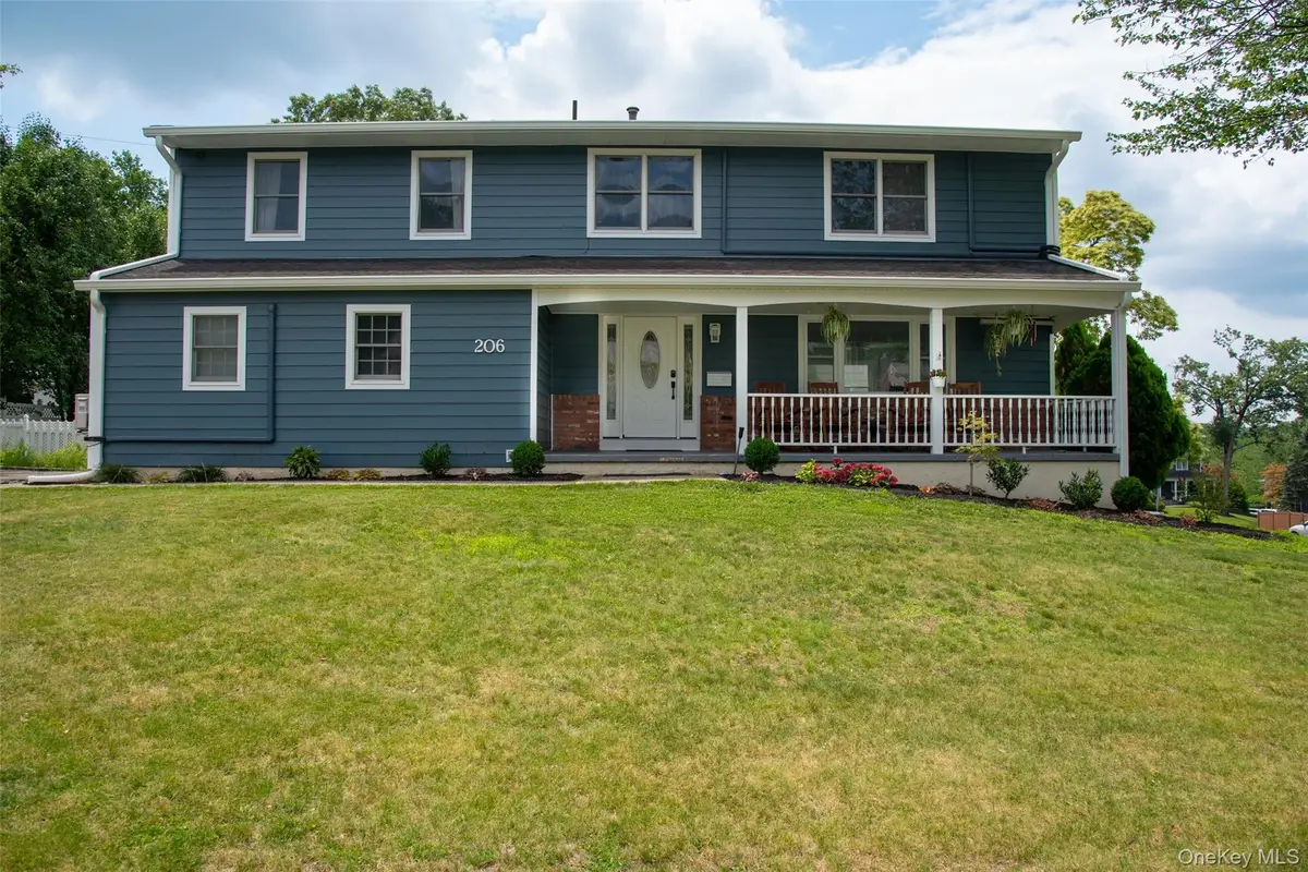 206 W Central Avenue, Pearl River, NY 10965 - #1