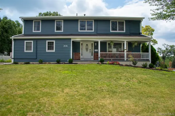 206 W Central Avenue, Pearl River, NY 10965