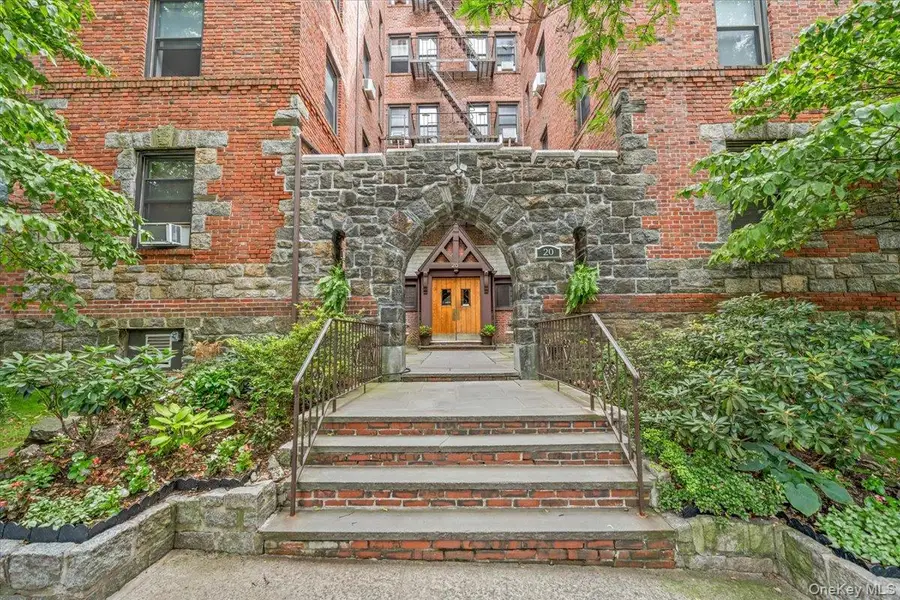 20 William Street #5J, Mount Vernon, NY 10552 - #3