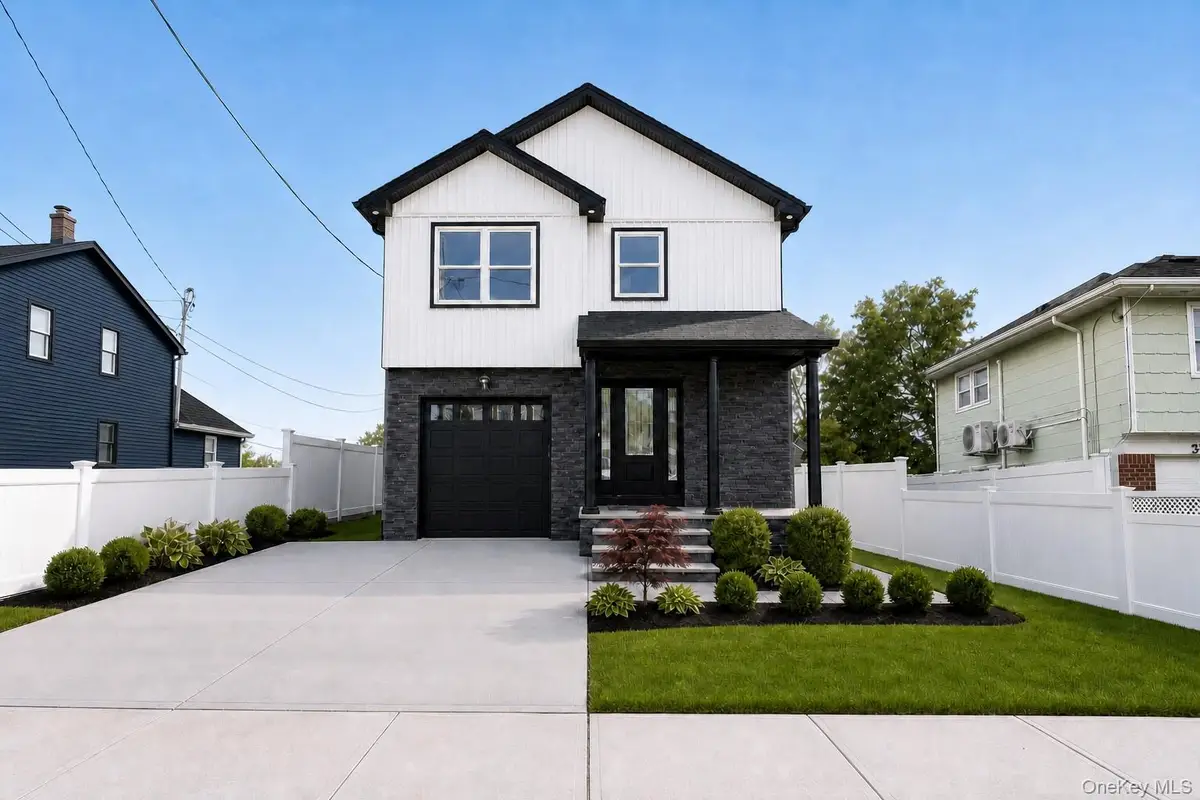1316 R Street, Elmont, NY 11003 - #1