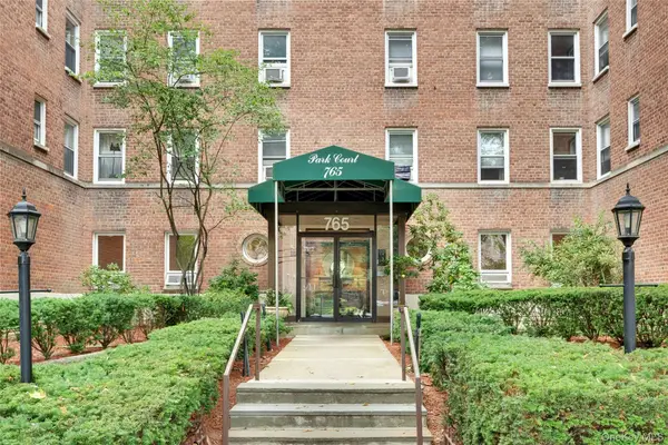 765 Bronx River Road #4A, Bronxville, NY 10708