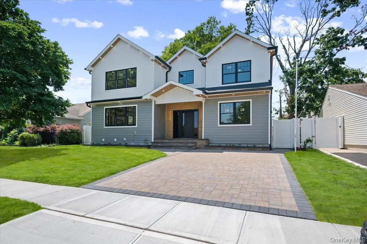 517 Corral Run, Bethpage, NY 11714 - #1