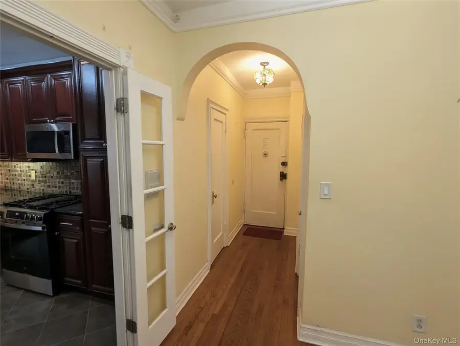 8344 Lefferts Boulevard #1F, Kew Gardens, NY 11415 - #2