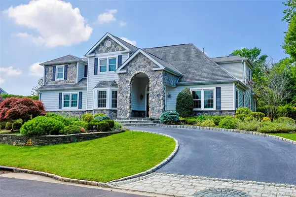 8 Parkview Drive, Jericho, NY 11753