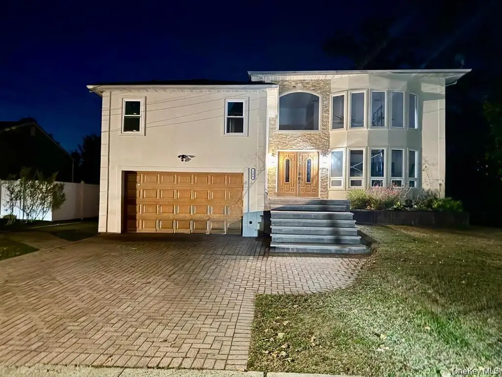 186 E Pennywood Avenue, Roosevelt, NY 11575 - #1