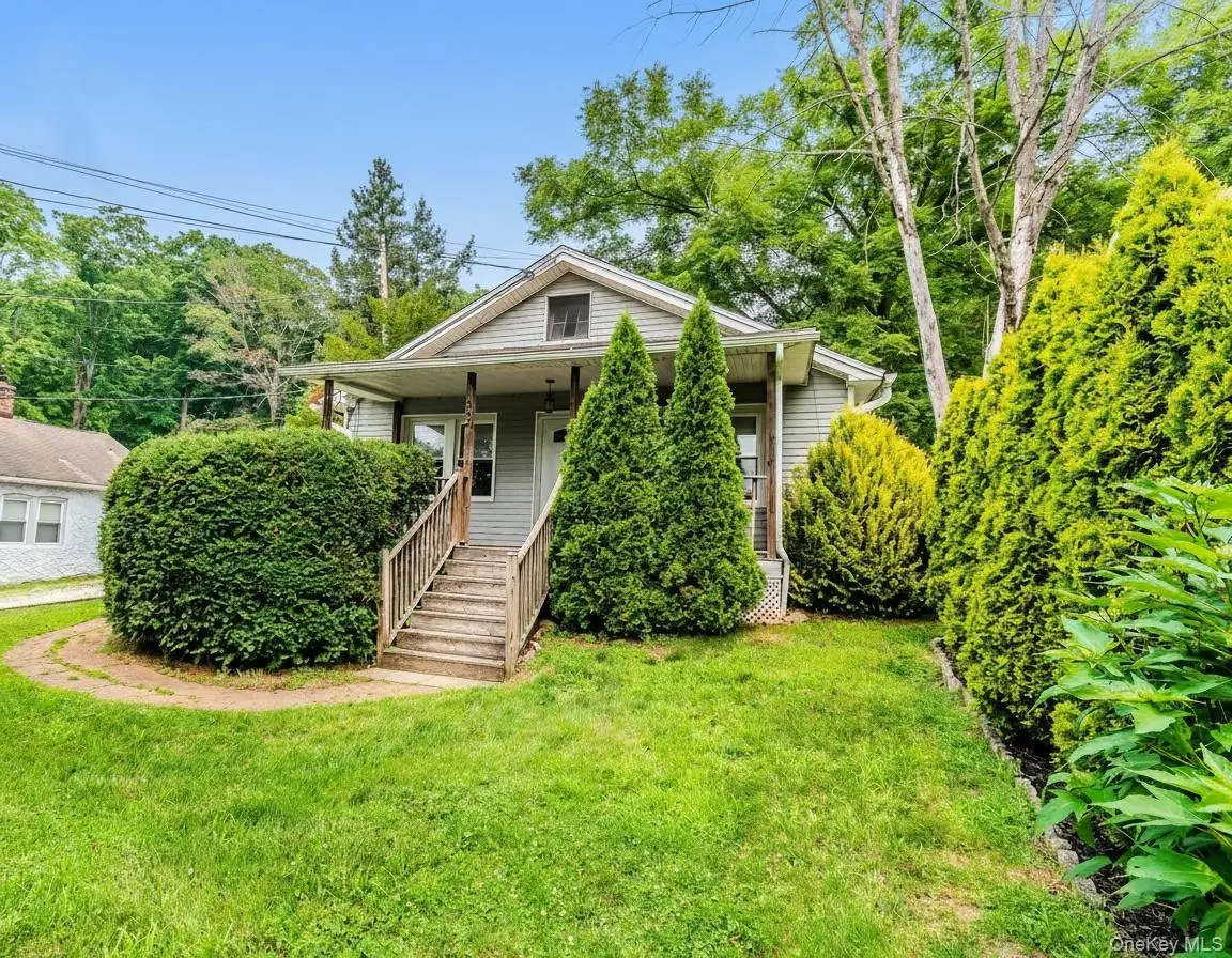 382 E Main Street, Jefferson Valley, NY 10535 - #1