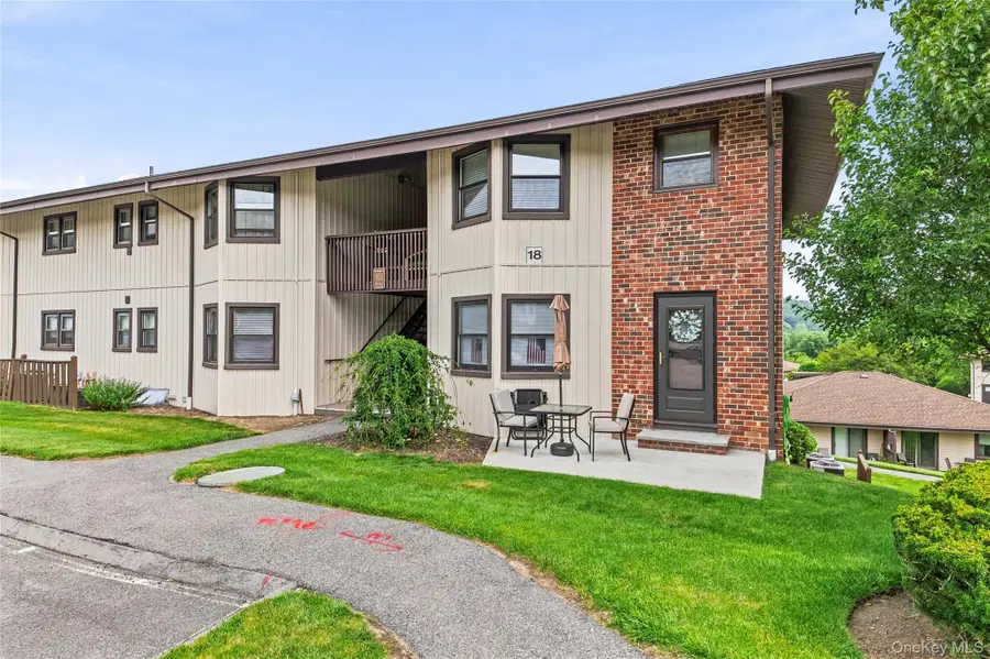 18 Hastings Court #B, Yorktown Heights, NY 10598 - #3