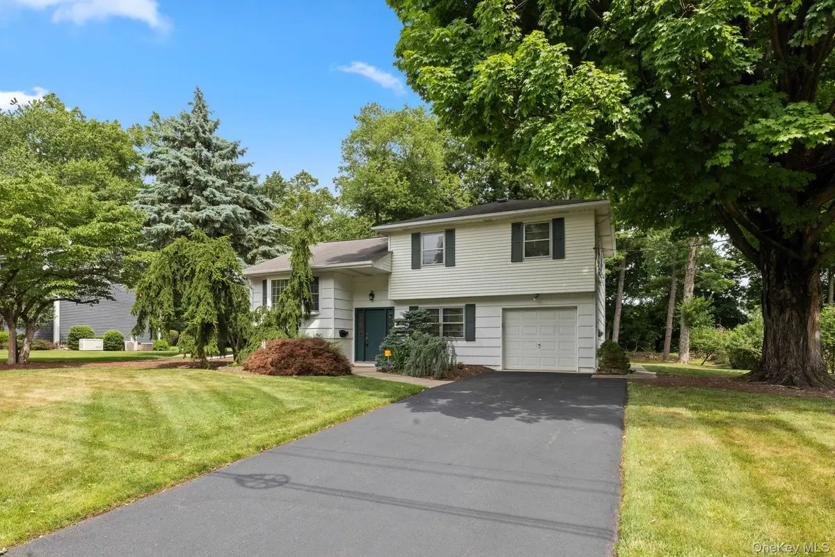 28 Stratford Place, New City, NY 10956 - #1