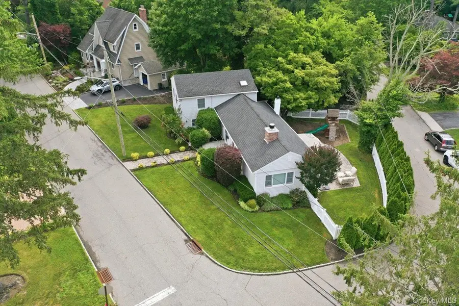 56 Glen Cove Drive, Glen Head, NY 11545 - #2