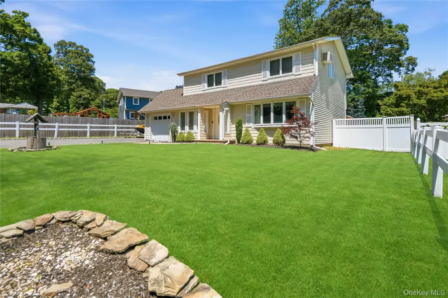 115 Patchogue Drive, Rocky Point, NY 11778 - #3
