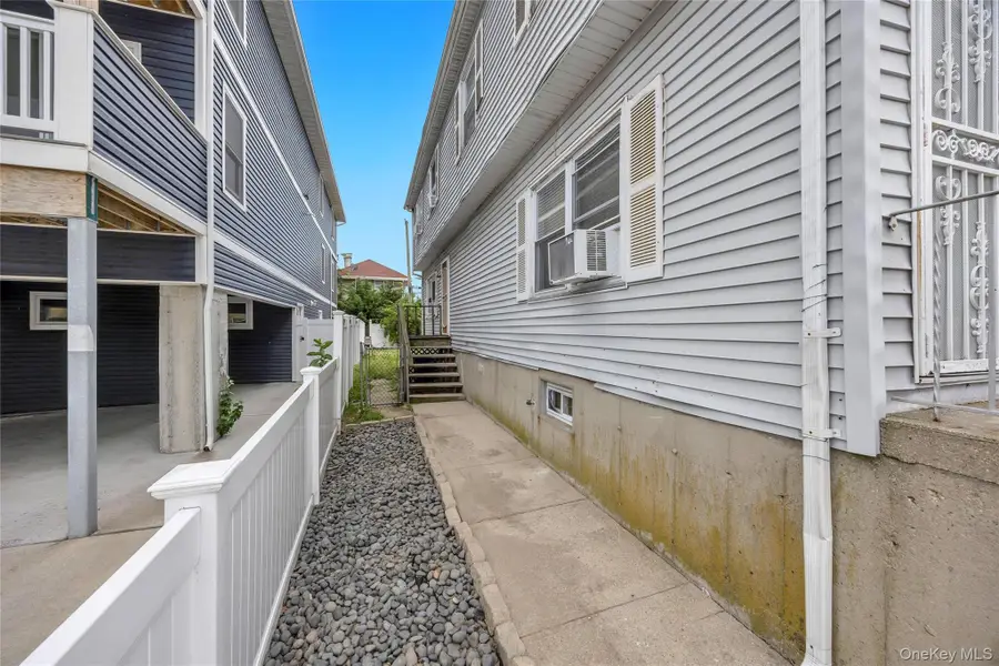 20 E Pine Street, Long Beach, NY 11561 - #3