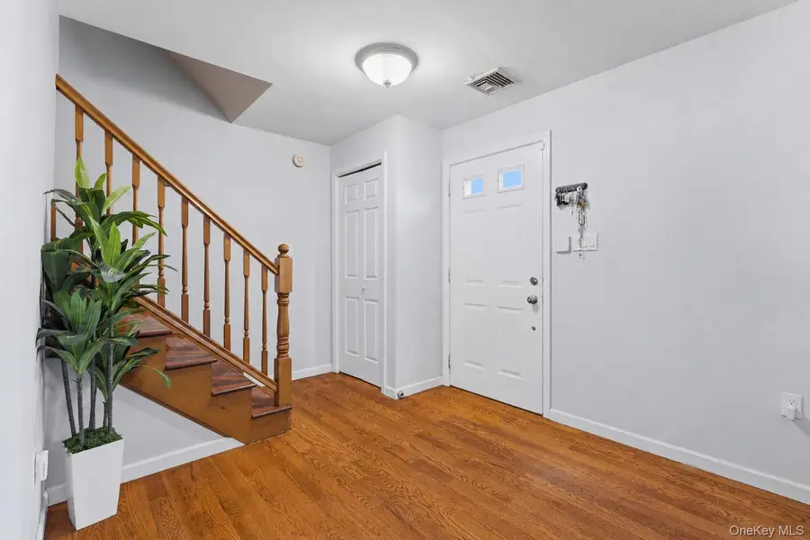 61 Zugibe Court, West Haverstraw, NY 10993 - #3