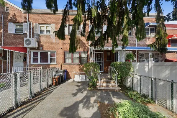 3310 Gunther Avenue, Bronx, NY 10469