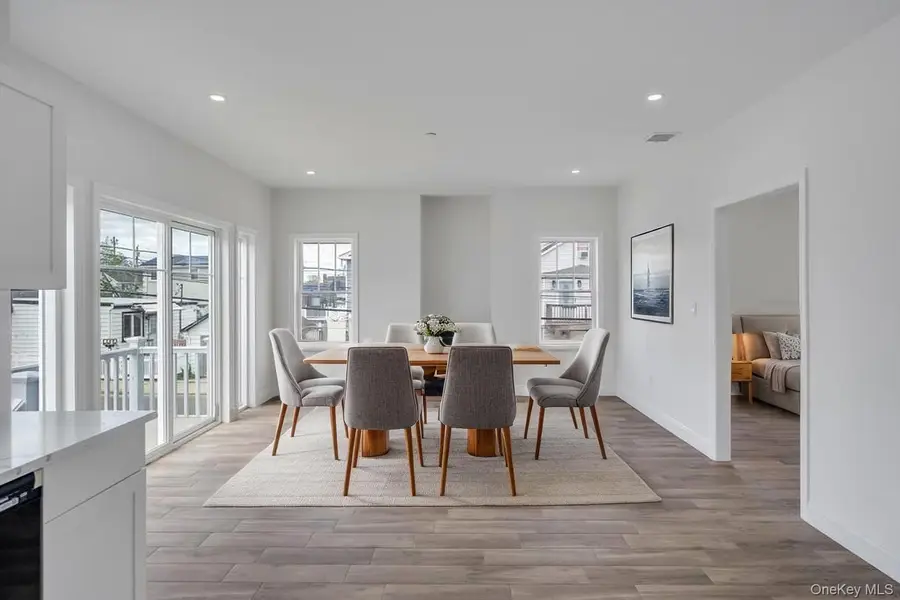 10 8th Avenue, East Rockaway, NY 11518 - #3