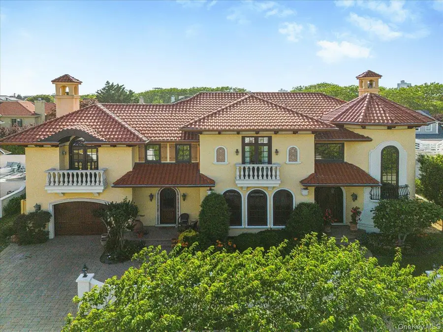 81 Montgomery Boulevard, Atlantic Beach, NY 11509 - #3
