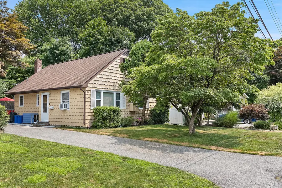 23 Gates Avenue, Ossining, NY 10562 - #2