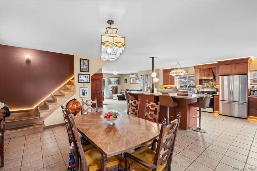 547 Sunnybrook Drive, Oceanside, NY 11572 - #2