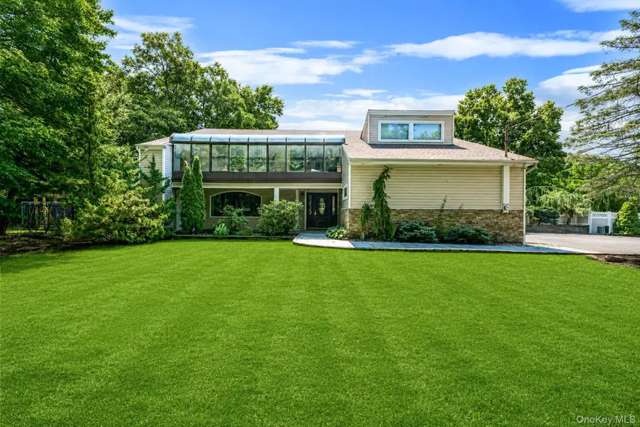 174 Dix Hills Road, Dix Hills, NY 11746 - #2
