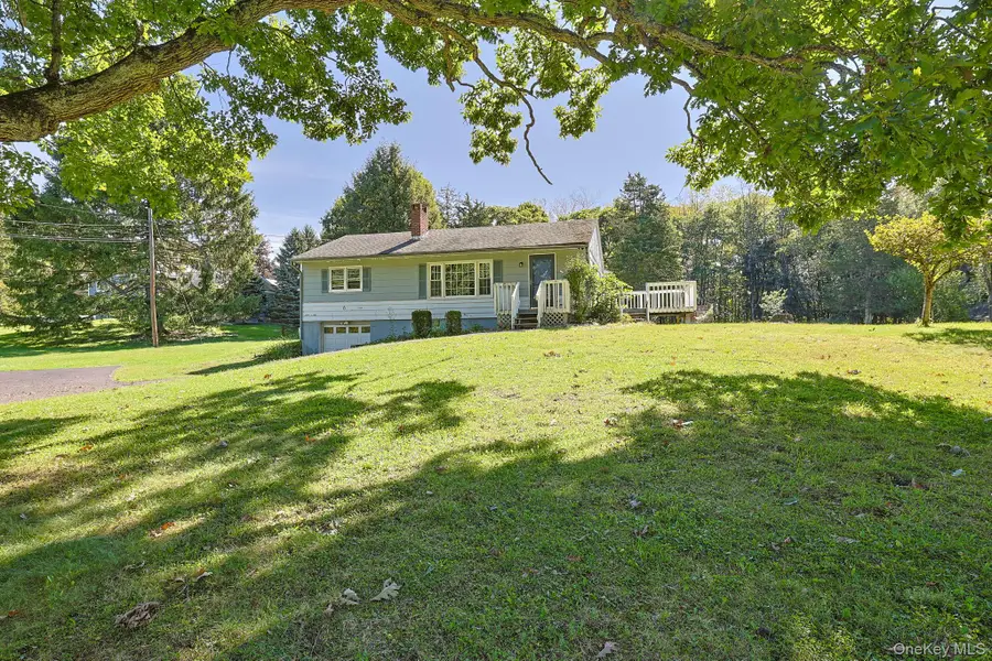 6 White Oak Terrace, Campbell Hall, NY 10916 - #2