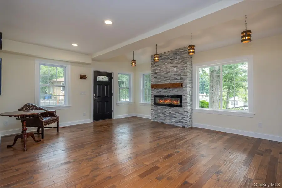 16 Wayne Avenue, Fort Montgomery, NY 10922 - #3