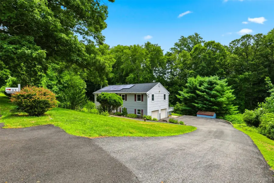 27 Casse Court, Mahopac, NY 10541 - #3
