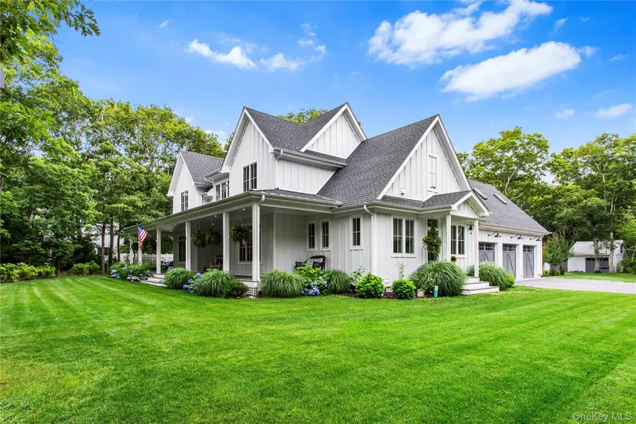 9 Deerland Drive, East Quogue, NY 11942 - #2