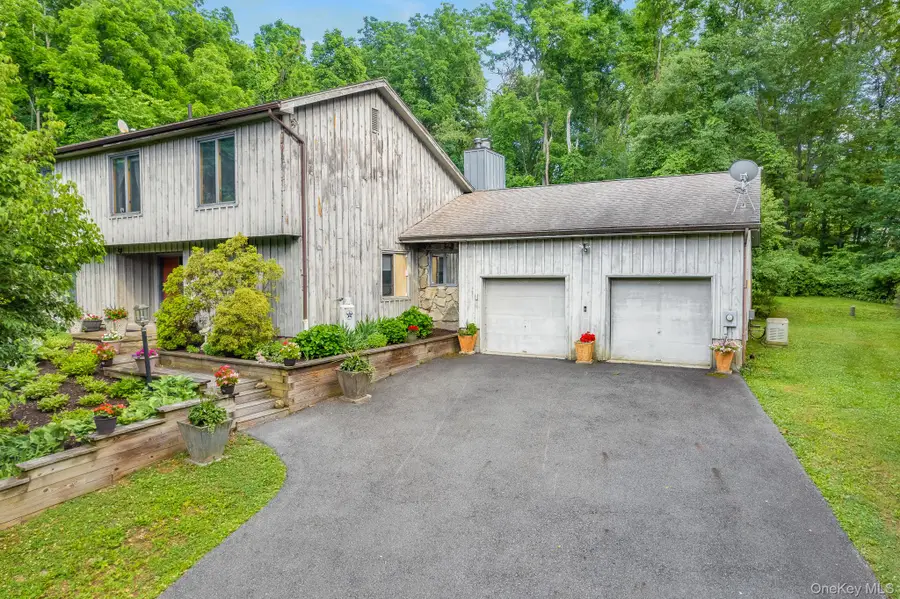 12 Denim Drive, Wappingers Falls, NY 12590 - #2