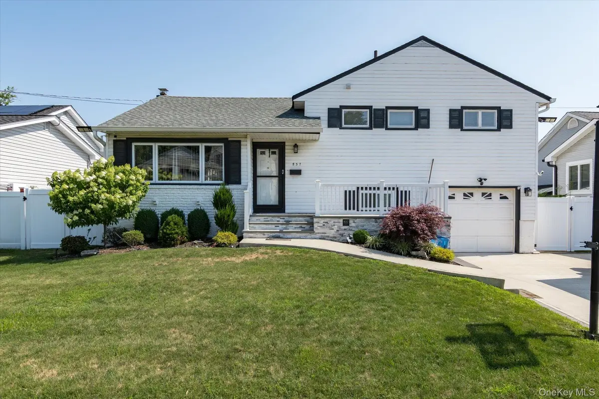 857 Virginia Avenue, North Bellmore, NY 11710 - #1