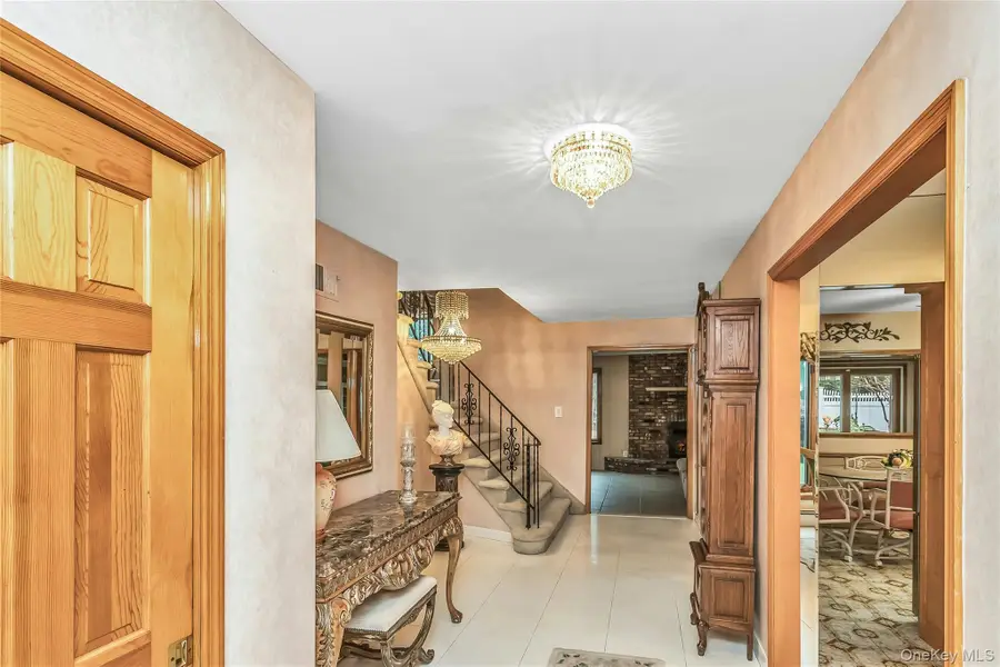 3901 Jane Court, Seaford, NY 11783 - #3