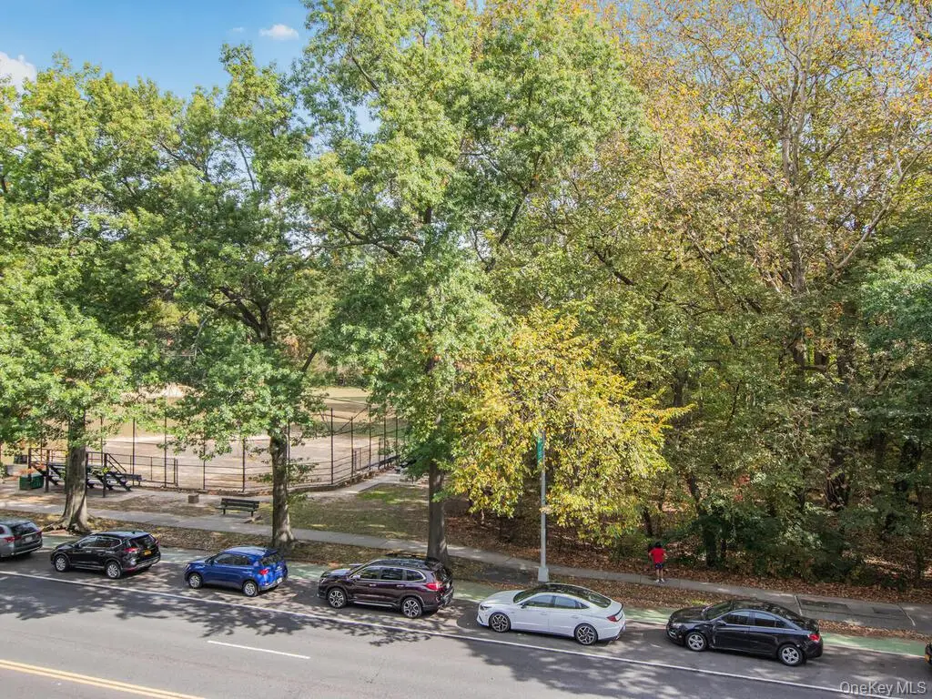 6535 Broadway #3F, Bronx, NY 10471 - #1