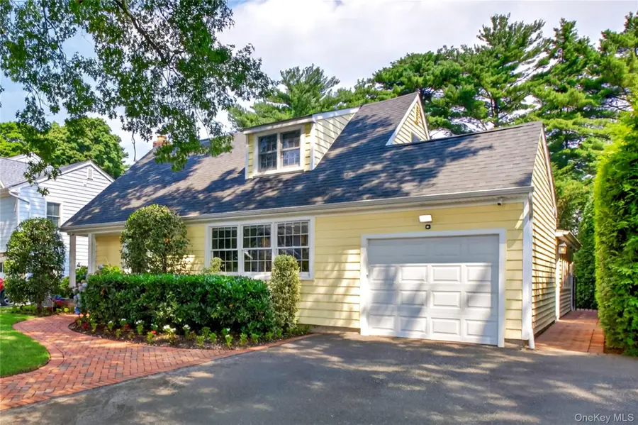 165 Brook Street, Garden City, NY 11530 - #2