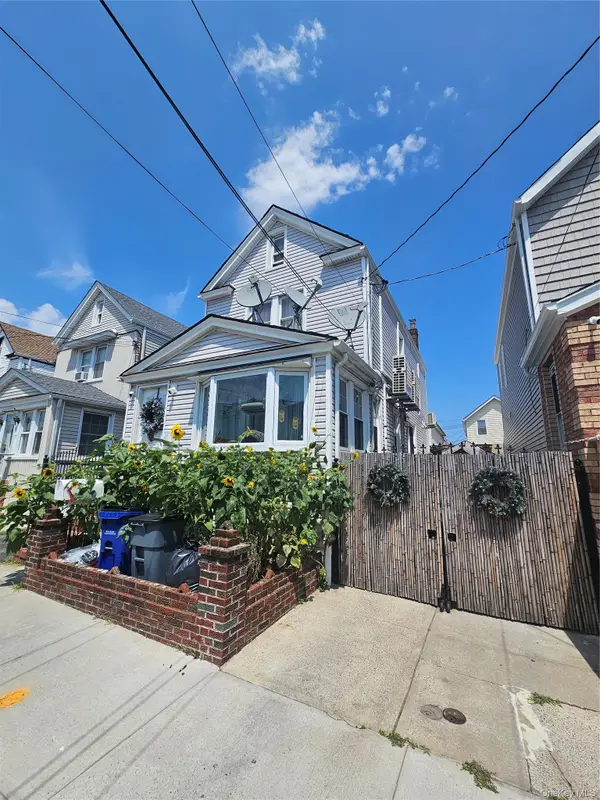 10745 123rd Street, Richmond Hill S., NY 11419