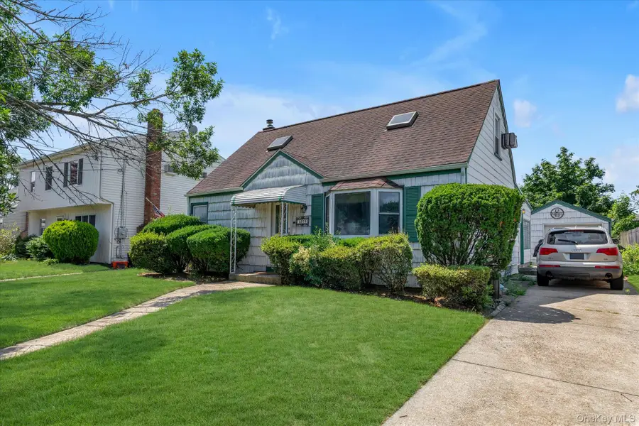 1973 Everett Street, Valley Stream, NY 11580 - #2
